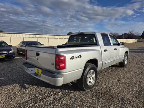 More photos of 2006 Dodge Dakota SLT at Driven, ID