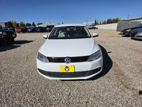 Photos of 2012 Volkswagen Jetta Sedan SE for sale in Boise, ID at Driven