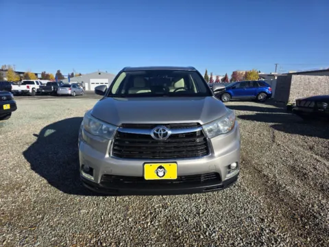 Photos of 2014 Toyota Highlander Limited Platinum for sale in Boise, ID at Driven