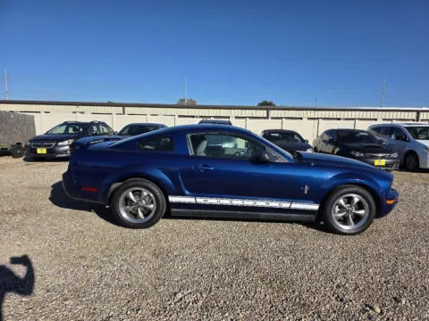 More photos of 2006 Ford Mustang Premium at Driven, ID