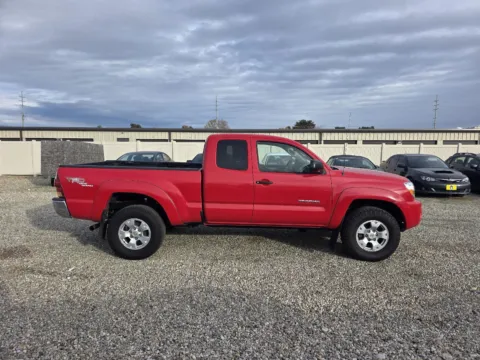 More photos of 2006 Toyota Tacoma Pickup 4D 6 ft at Driven, ID