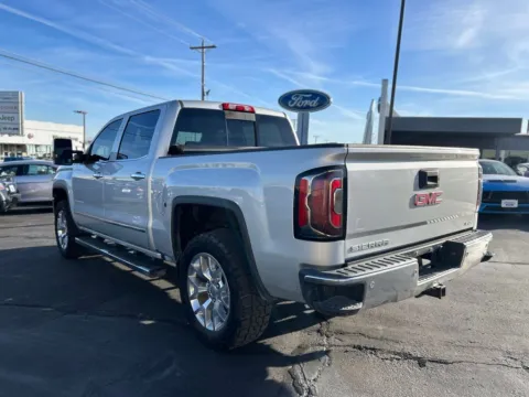 More photos of 2017 GMC Sierra 1500 SLT at Warrensburg Ford, MO