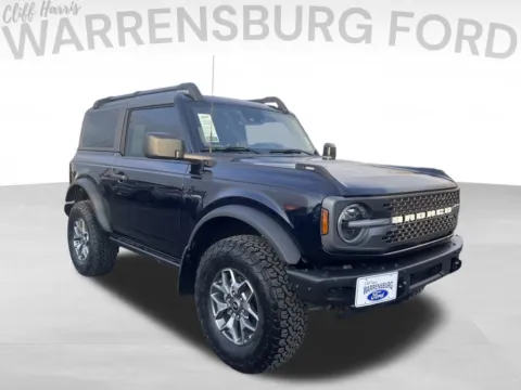 Blue 2021 Ford Bronco Badlands for sale in Warrensburg, MO