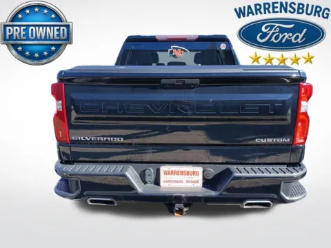 Another view of 2019 Chevrolet Silverado 1500 Custom Trail Boss for sale in Warrensburg, MO at Warrensburg Ford