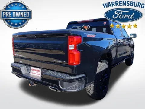 Photos of 2019 Chevrolet Silverado 1500 Custom Trail Boss for sale in Warrensburg, MO at Warrensburg Ford