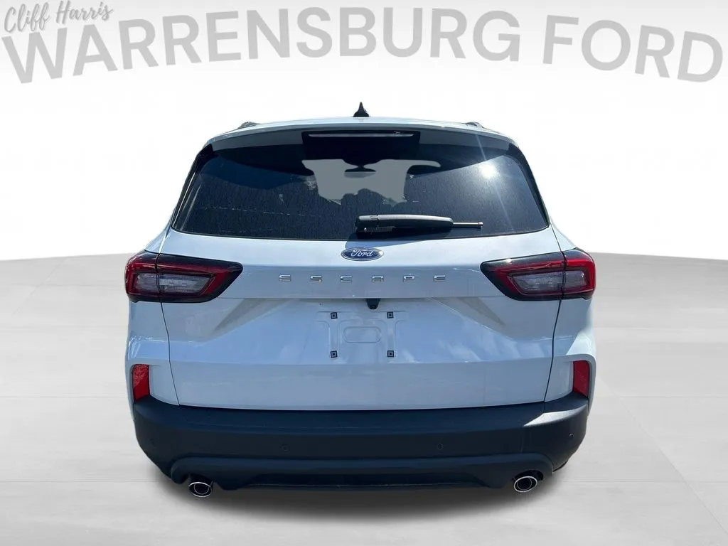 2026 Ford Escape ST-Line - Photo 6
