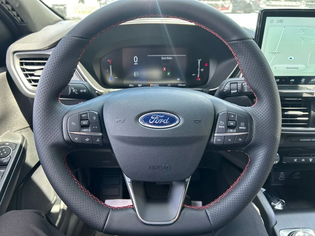 2026 Ford Escape ST-Line - Photo 30