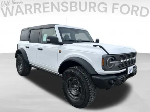 White 2025 Ford Bronco Badlands for sale in Warrensburg, MO
