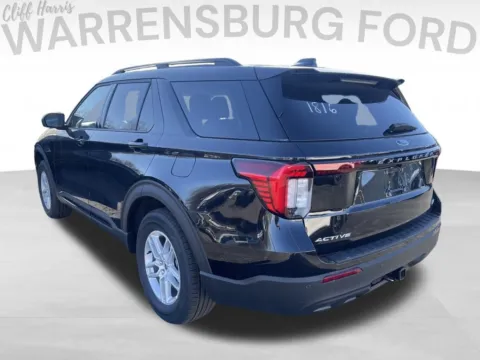 More photos of 2026 Ford Explorer Active at Warrensburg Ford, MO