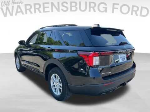 More photos of 2026 Ford Explorer Active at Warrensburg Ford, MO