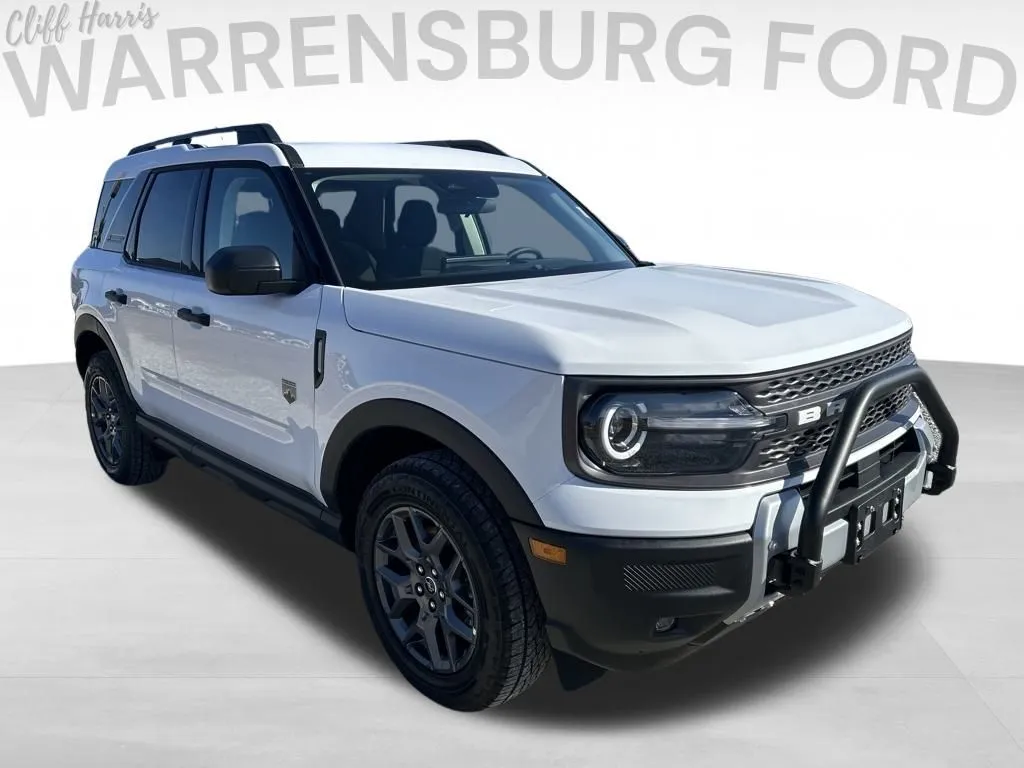 White 2025 Ford Bronco Sport Big Bend for sale in Warrensburg, MO