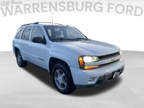 White 2004 Chevrolet TrailBlazer LT for sale in Warrensburg, MO