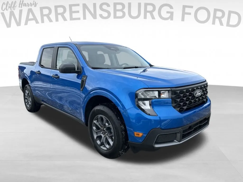 2025 Ford Maverick XLT's photo