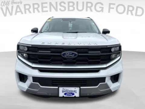Photos of 2025 Ford Expedition Platinum for sale in Warrensburg, MO at Warrensburg Ford