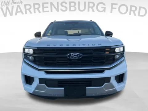 Photos of 2025 Ford Expedition Platinum for sale in Warrensburg, MO at Warrensburg Ford