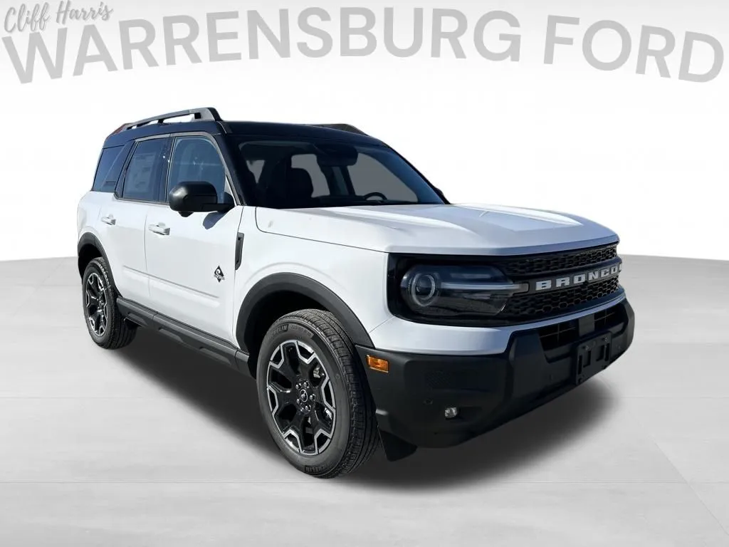 2025 Ford Bronco Sport Outer Banks's photo