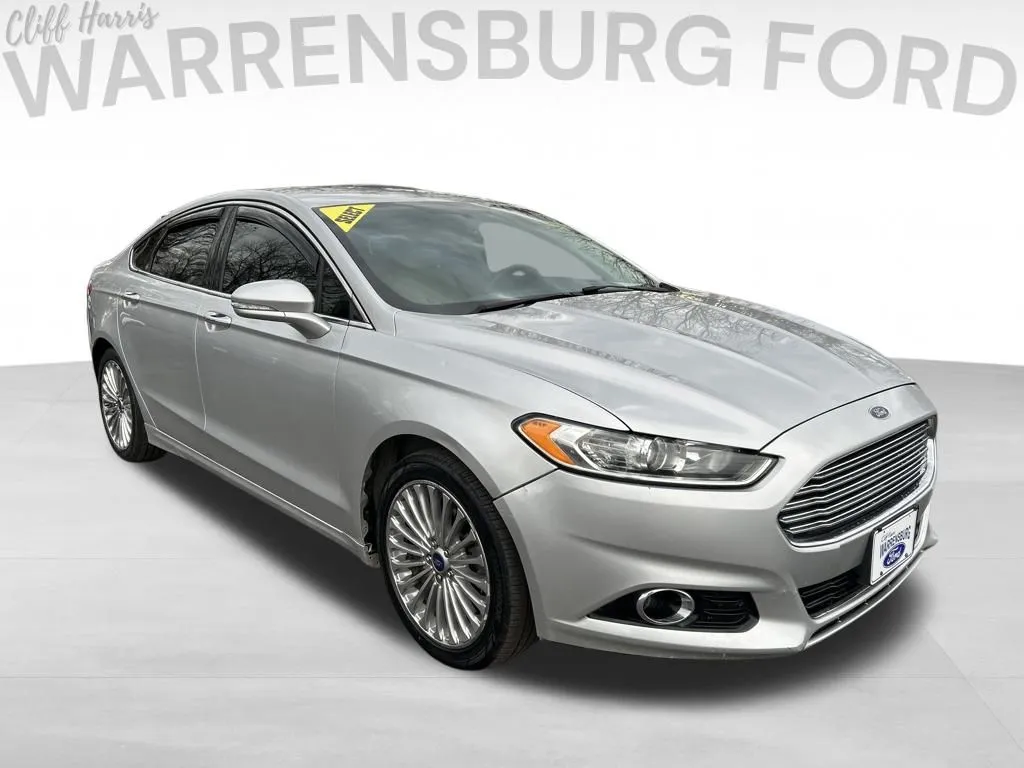 2015 Ford Fusion Titanium's photo