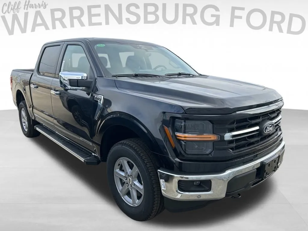 2025 Ford F-150 XLT's photo