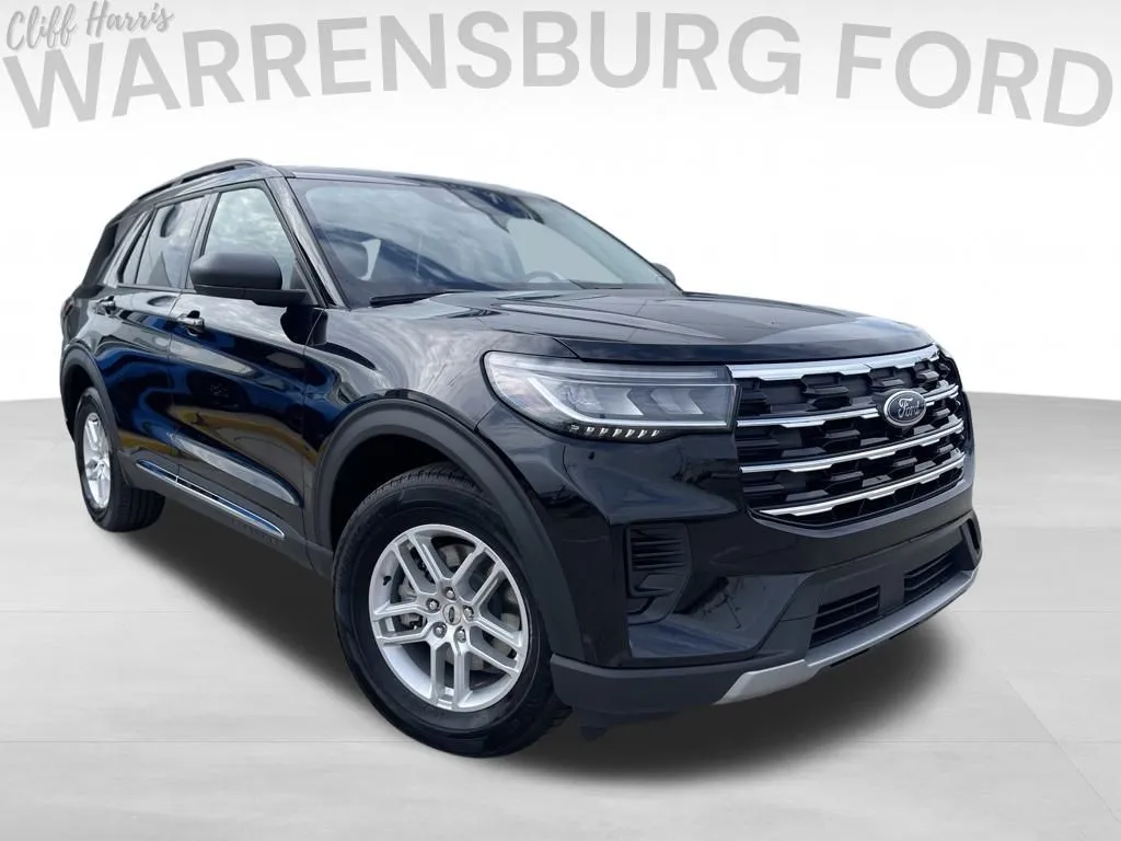 Black 2025 Ford Explorer Active for sale in Warrensburg, MO