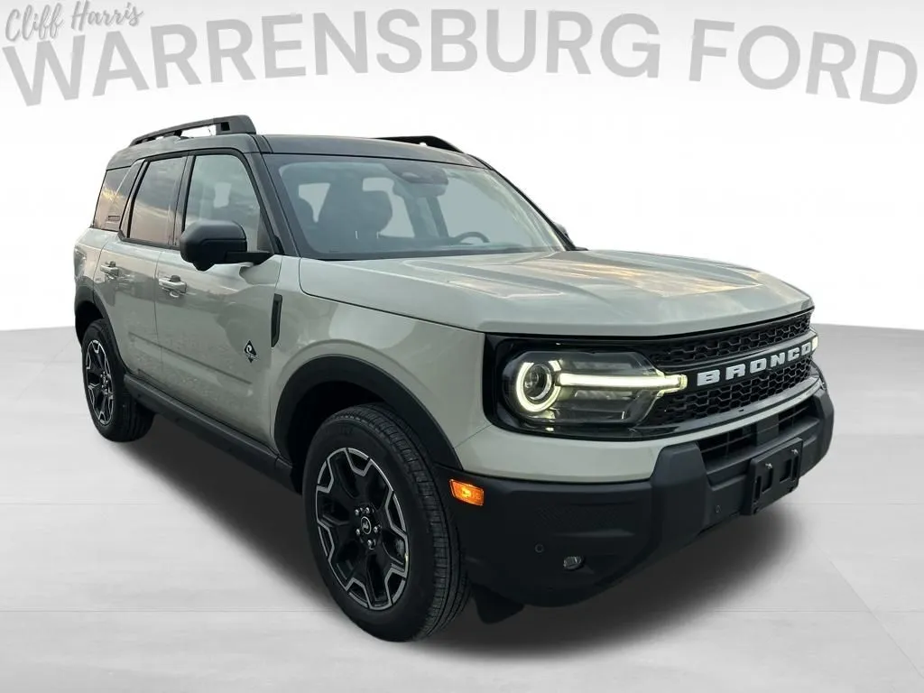 2025 Ford Bronco Sport Outer Banks's photo