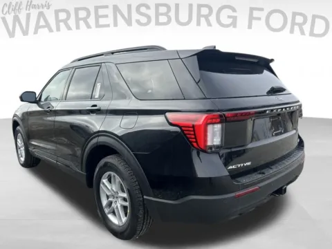More photos of 2026 Ford Explorer Active at Warrensburg Ford, MO