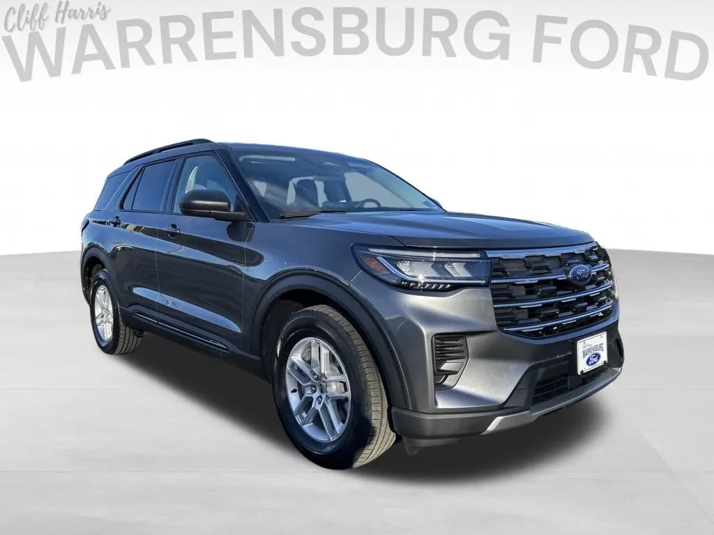 2026 Ford Explorer Active's photo