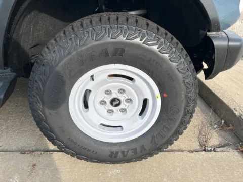 Photos of 2025 Ford Bronco Heritage Edition for sale in Warrensburg, MO at Warrensburg Ford