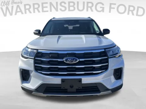Photos of 2026 Ford Explorer Active for sale in Warrensburg, MO at Warrensburg Ford