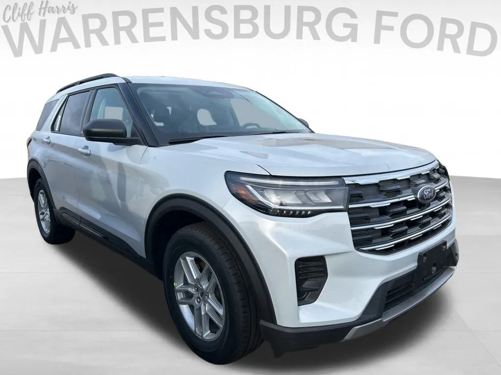 2026 Ford Explorer Active's photo