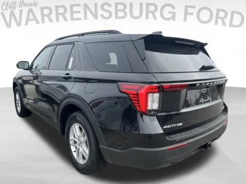 More photos of 2026 Ford Explorer Active at Warrensburg Ford, MO