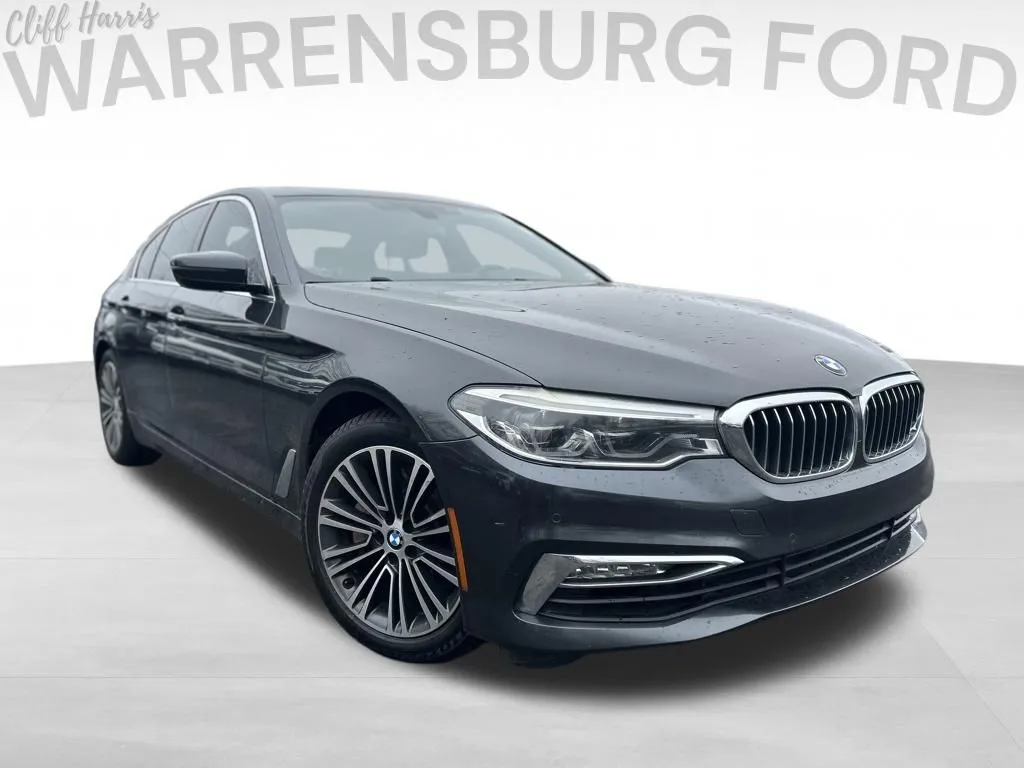 Used 2017 BMW 5 Series 540i with VIN WBAJE5C36HG913774 for sale in Kansas City