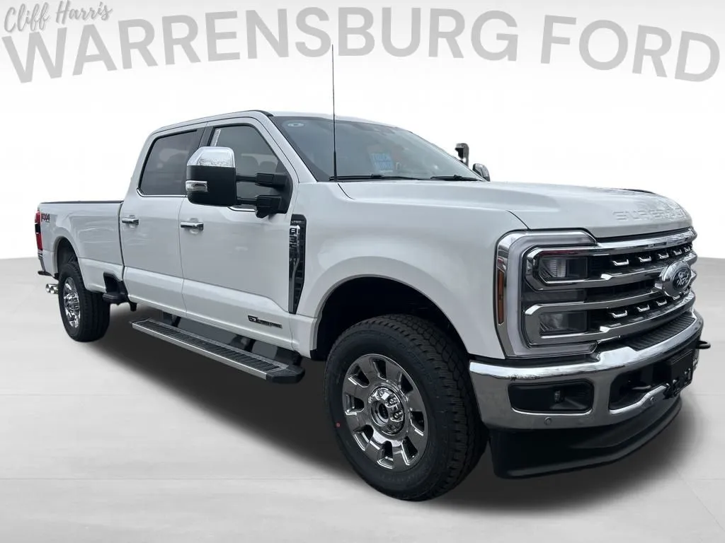 White 2026 Ford F-350SD Lariat for sale in Warrensburg, MO