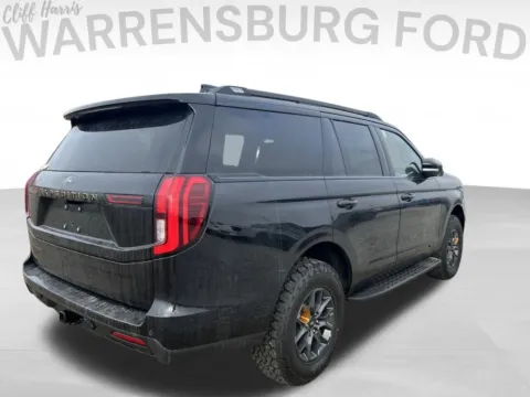 More photos of 2026 Ford Expedition Tremor at Warrensburg Ford, MO