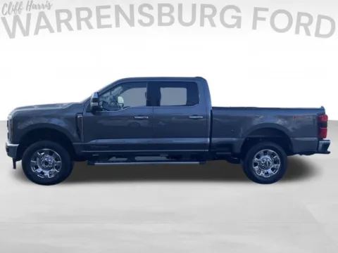 More photos of 2026 Ford F-350SD Lariat at Warrensburg Ford, MO
