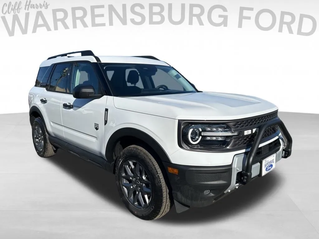 White 2025 Ford Bronco Sport Big Bend for sale in Warrensburg, MO