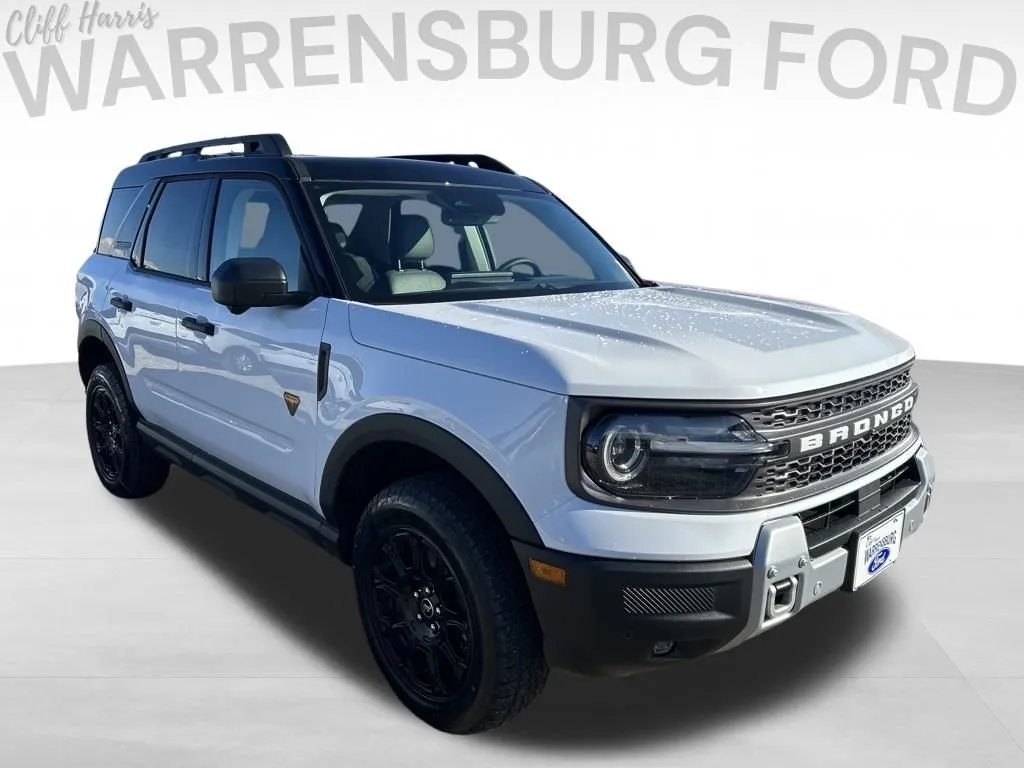 White 2025 Ford Bronco Sport Badlands for sale in Warrensburg, MO