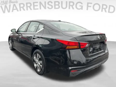 More photos of 2020 Nissan Altima 2.5 S at Warrensburg Ford, MO