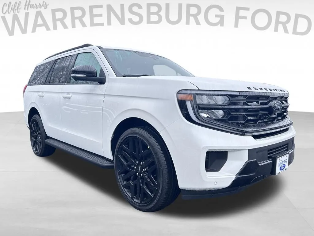 White 2026 Ford Expedition Platinum for sale in Warrensburg, MO