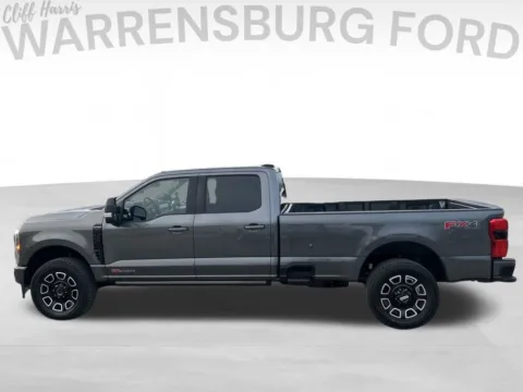 More photos of 2026 Ford F-350SD Platinum at Warrensburg Ford, MO
