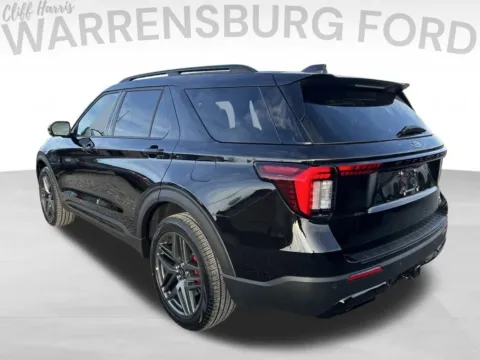 More photos of 2026 Ford Explorer ST-Line at Warrensburg Ford, MO