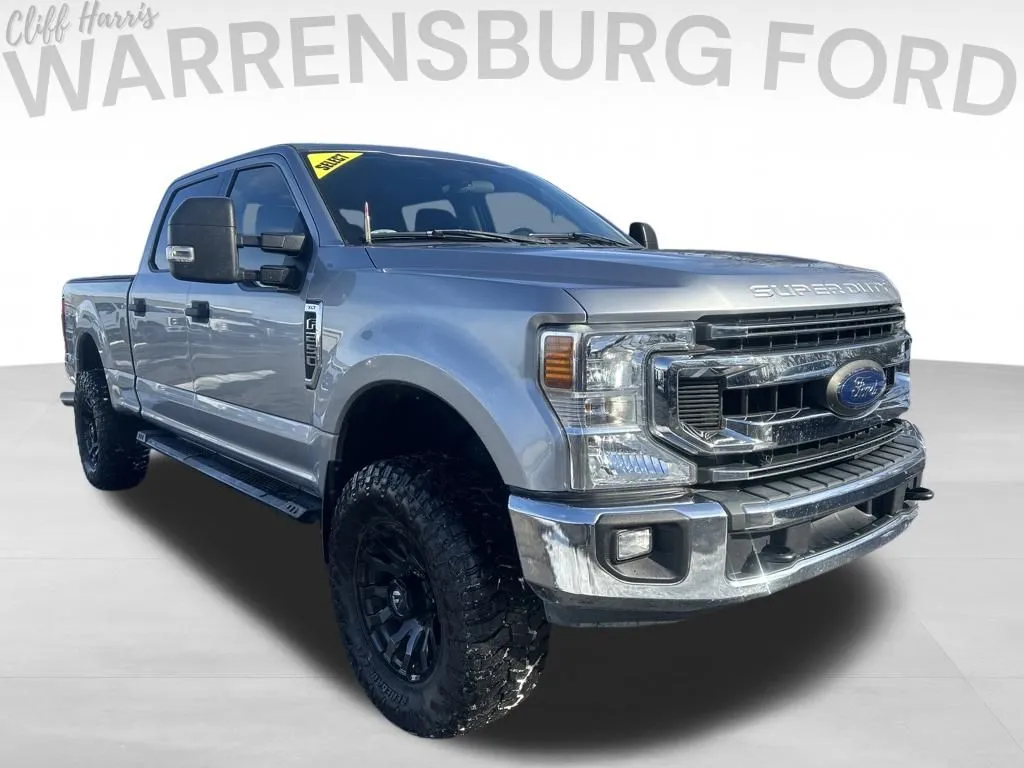 Used 2020 Ford F-250 Super Duty XLT with VIN 1FT7W2BNXLEC20934 for sale in Kansas City