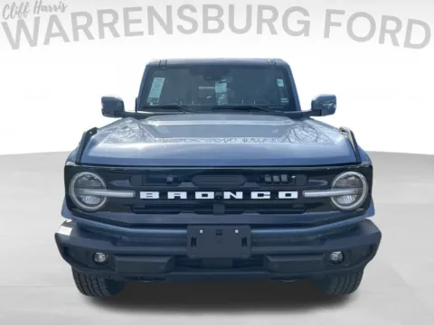 Photos of 2025 Ford Bronco Outer Banks for sale in Warrensburg, MO at Warrensburg Ford