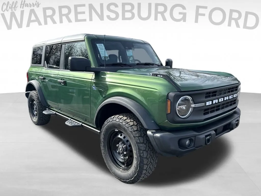 Used 2022 Ford Bronco 4-Door Black Diamond with VIN 1FMEE5DP5NLB21541 for sale in Kansas City