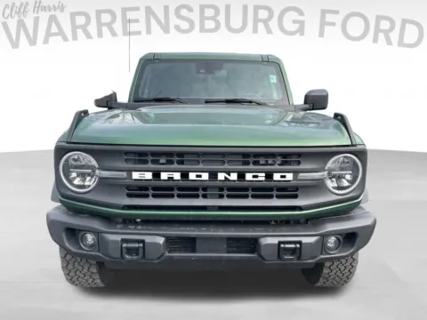 Photos of 2022 Ford Bronco Black Diamond for sale in Warrensburg, MO at Warrensburg Ford