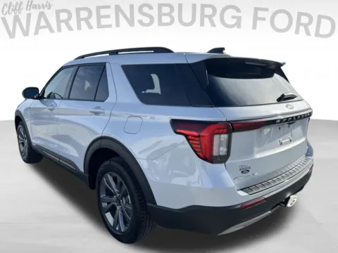 More photos of 2026 Ford Explorer Active at Warrensburg Ford, MO