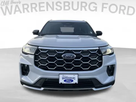 Photos of 2026 Ford Explorer Platinum for sale in Warrensburg, MO at Warrensburg Ford