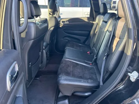 More photos of 2018 Jeep Grand Cherokee Altitude at Warrensburg Ford, MO