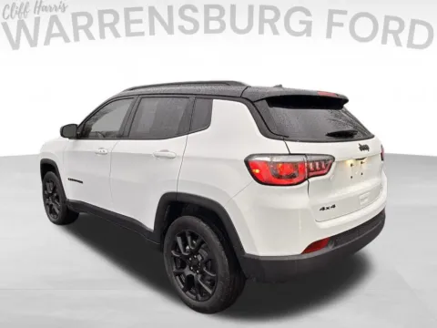 More photos of 2023 Jeep Compass Altitude at Warrensburg Ford, MO