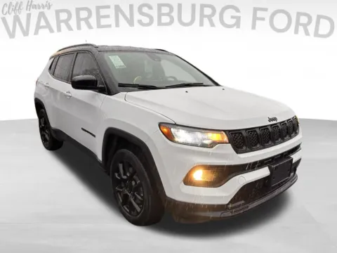 Yellow 2023 Jeep Compass Altitude for sale in Warrensburg, MO