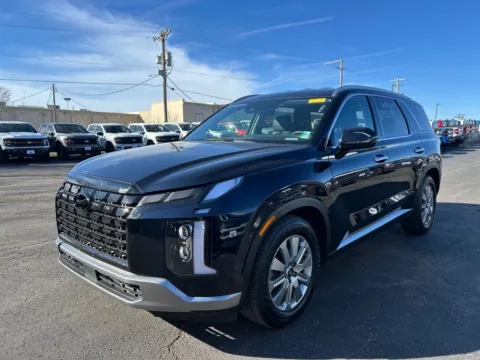 More photos of 2024 Hyundai Palisade SEL at Warrensburg Ford, MO
